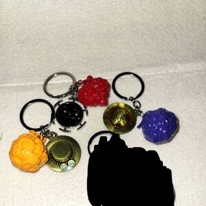 One Piece anime keychain set